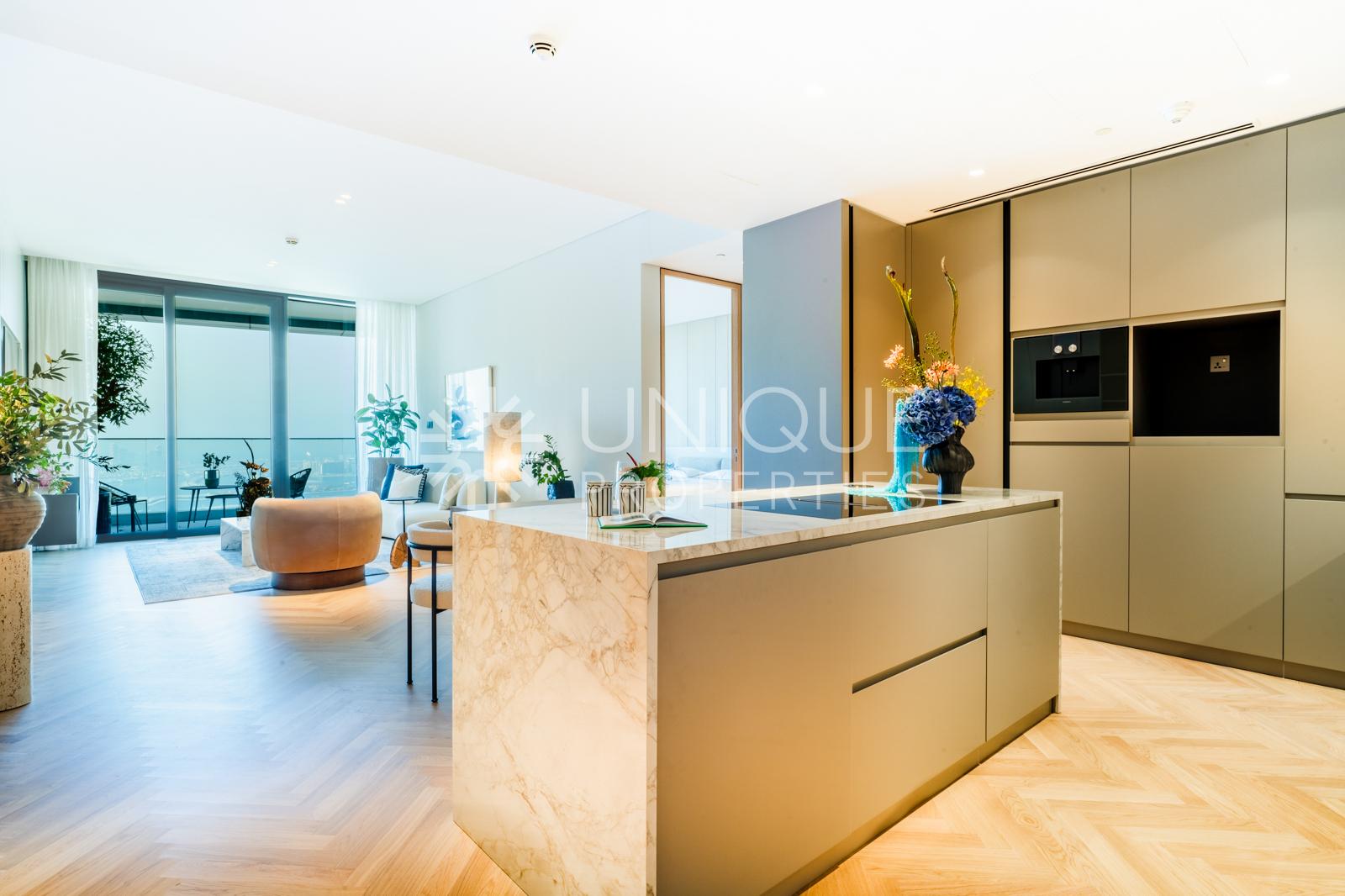 Exclusive | Above 40th Floor | Full Sea View | R2E