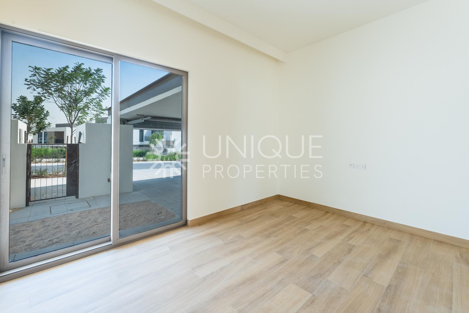 Single Row | 2 Units Adjacent | Prime Location