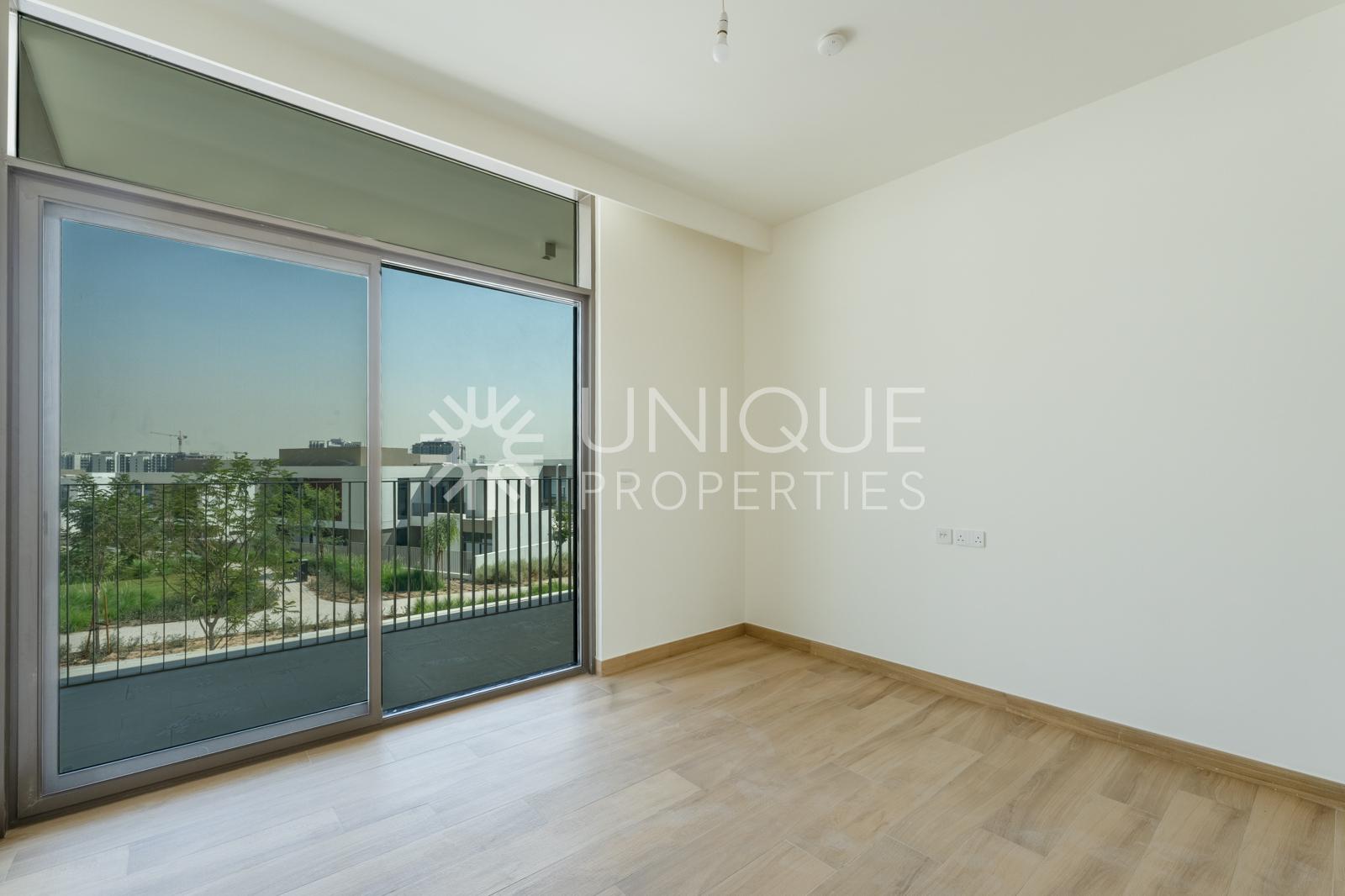 Single Row | 2 Units Adjacent | Prime Location