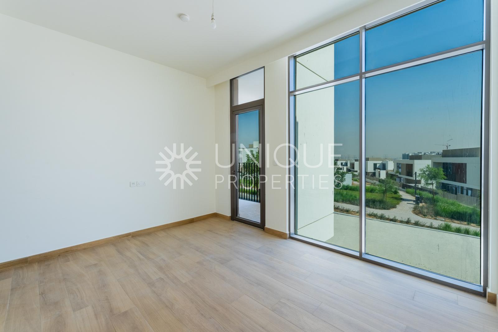 Single Row | 2 Units Adjacent | Prime Location