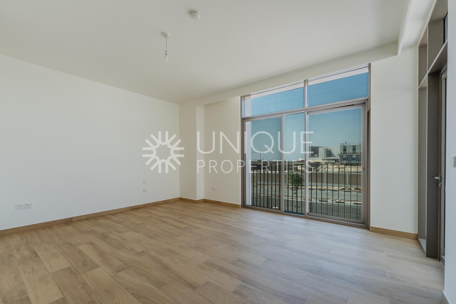 Single Row | 2 Units Adjacent | Prime Location