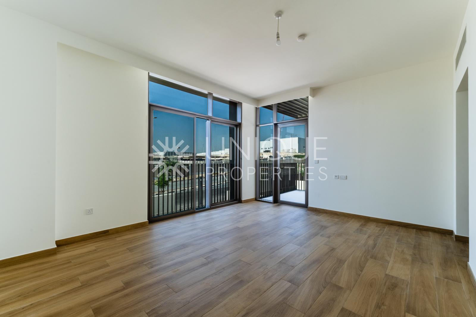 Single Row | 2 Units Adjacent | Prime Location
