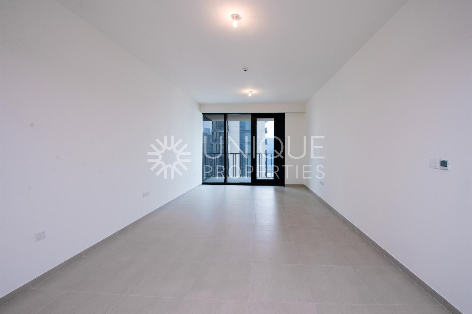 Downtown Views | 2BR High Floor | VOT