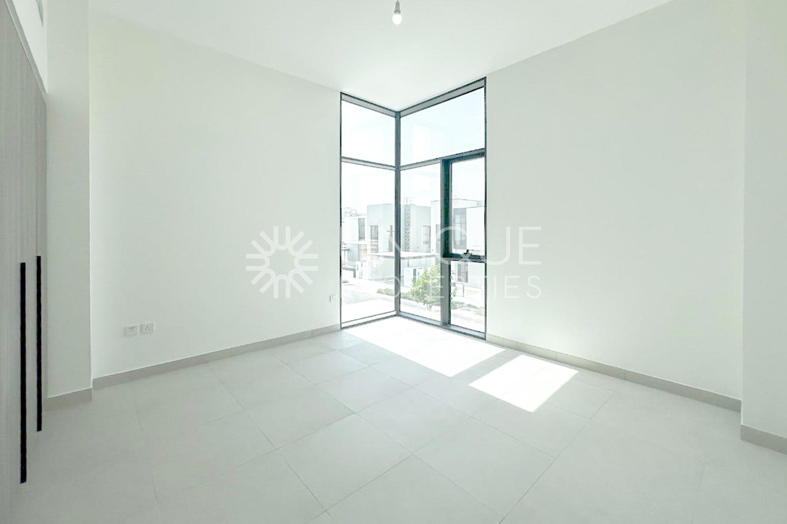 For Sale | 5BHK | Villa | Murooj Al Furjan