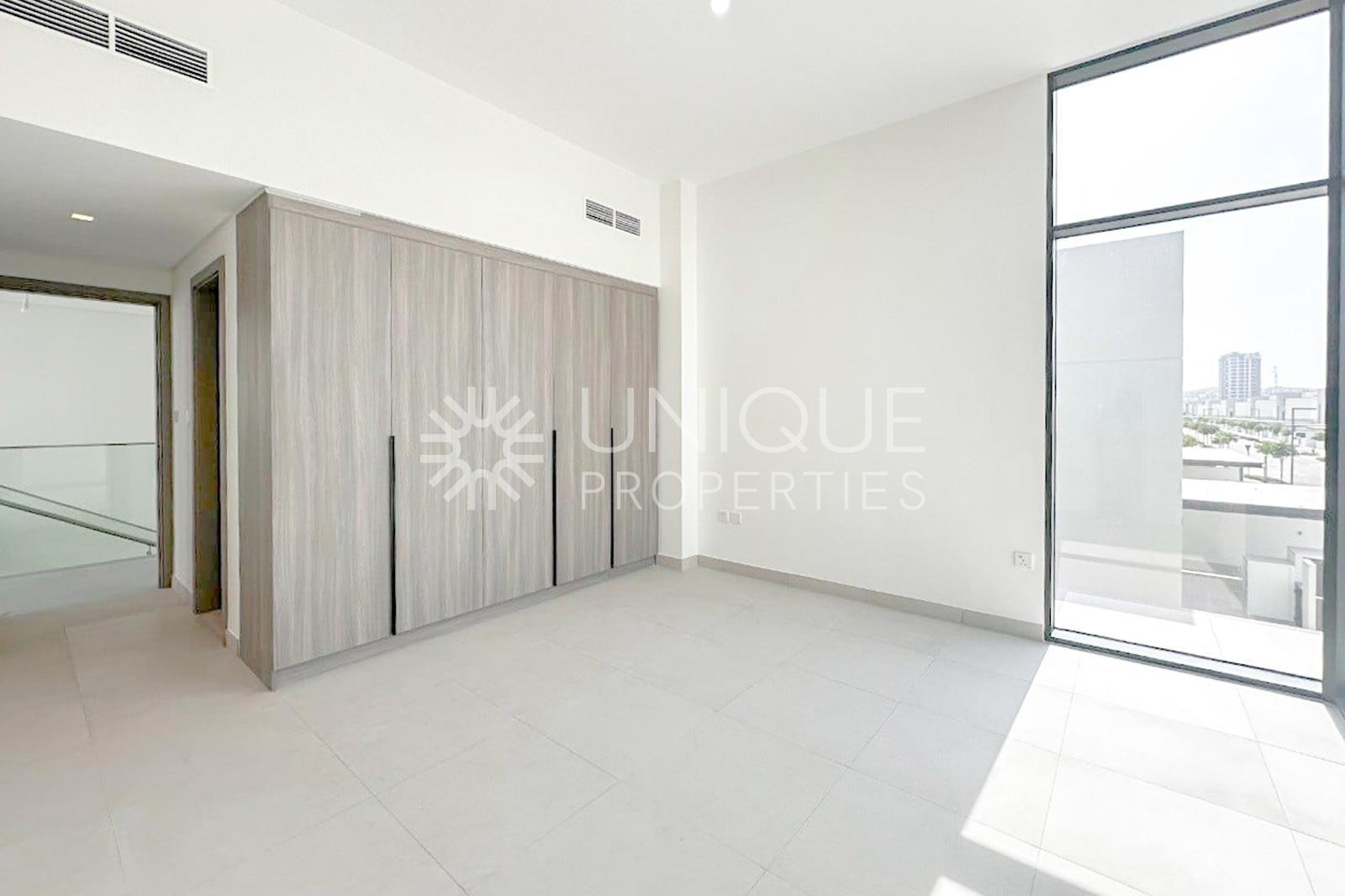 For Sale | 5BHK | Villa | Murooj Al Furjan