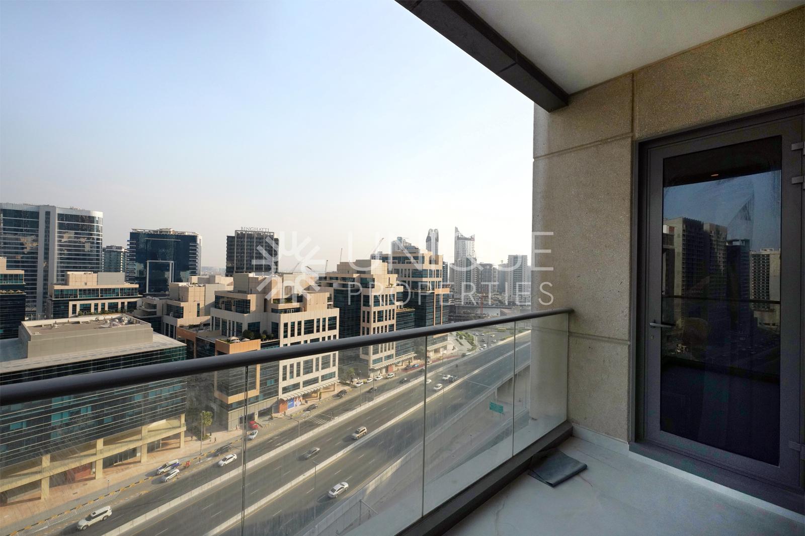 1BR Renovated by Elie Saab | Luxury Designer Home