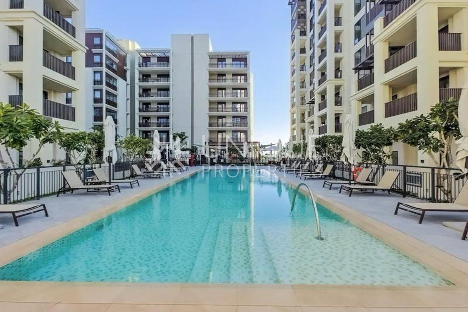 Prime Location & Waterfront Living | 3BR for Sale