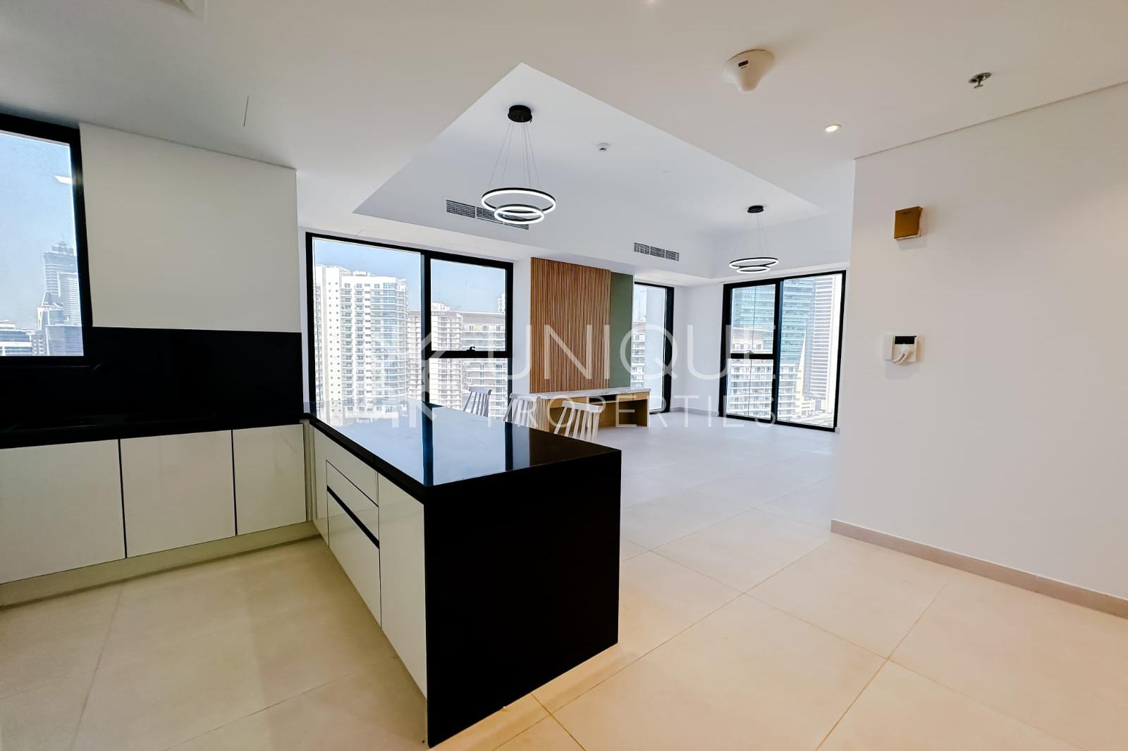 Canal View | Mid Floor | Brand New