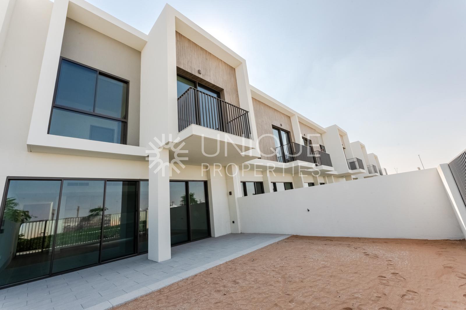 3 Bedroom Townhouse | Brand new | Near the pool
