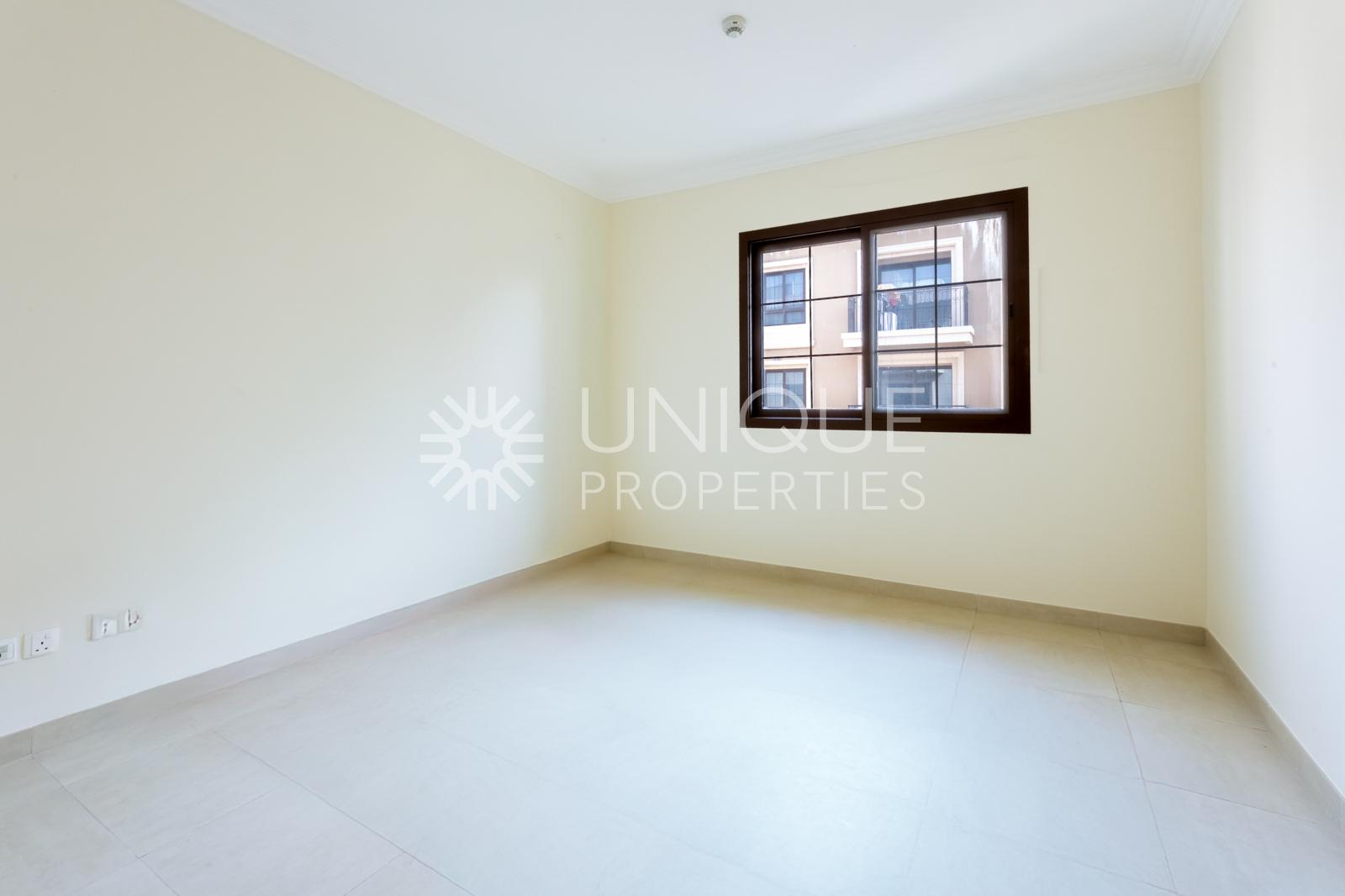 Unfurnished| Ready to move | Spacious