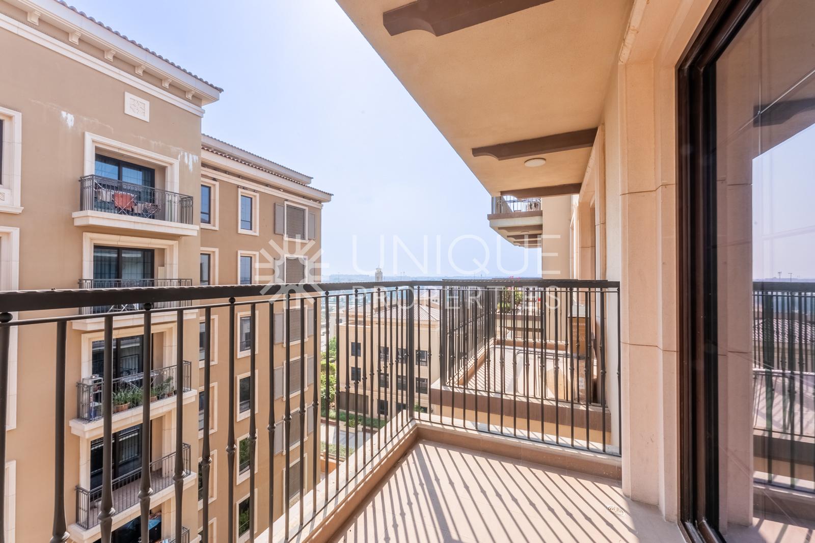 Unfurnished| Ready to move | Spacious