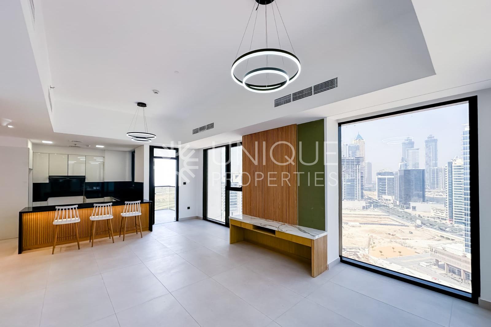 Canal View | Mid Floor | Brand New
