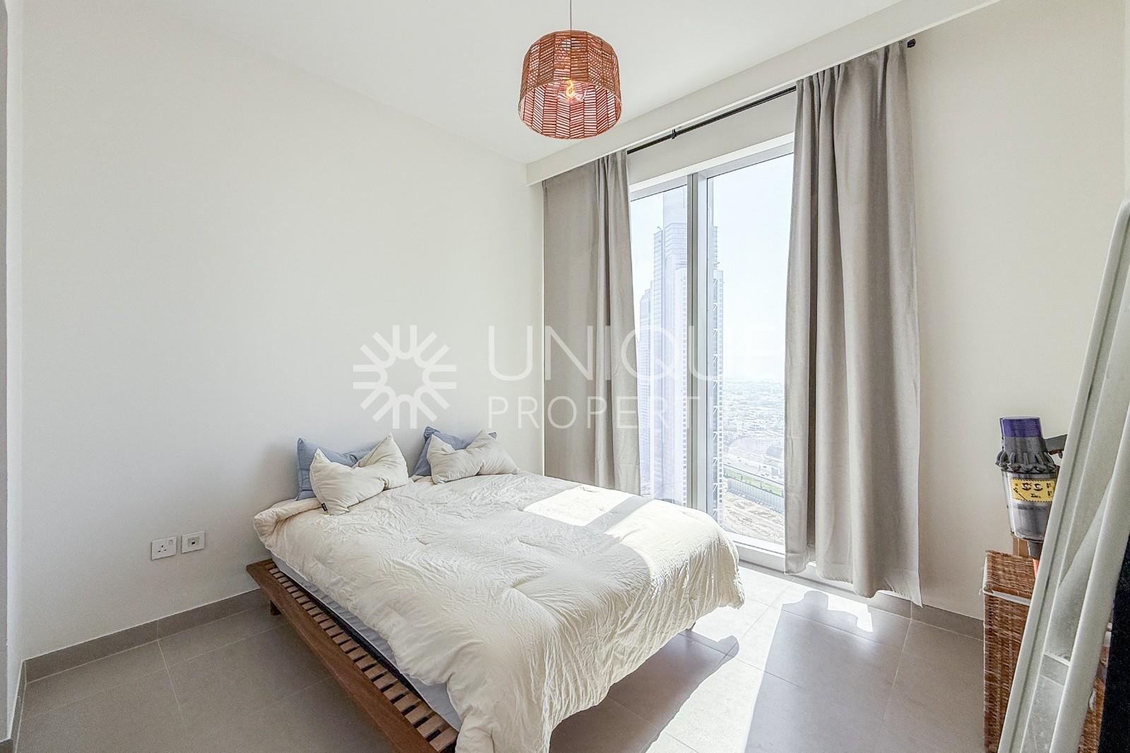 Downtown Luxury | Iconic Views | Modern Living