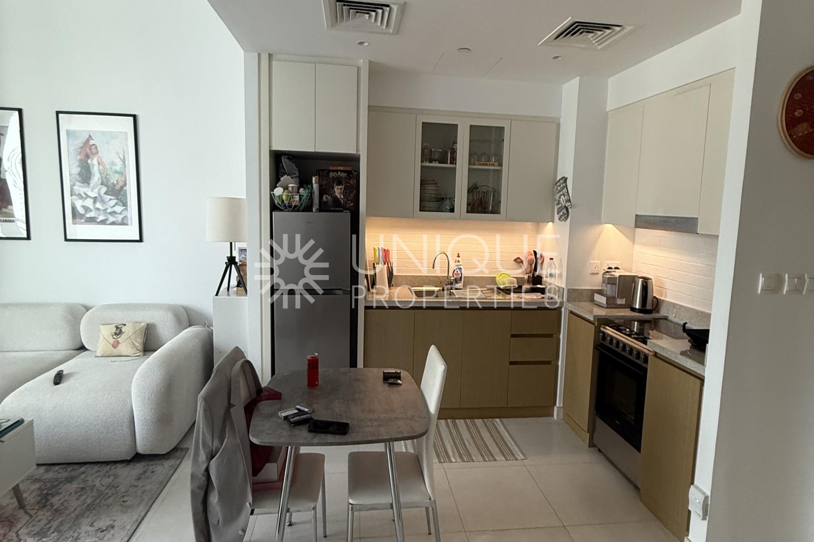 HIGH FLOOR| LAGOON VIEW| CREEK TOWER VIEW