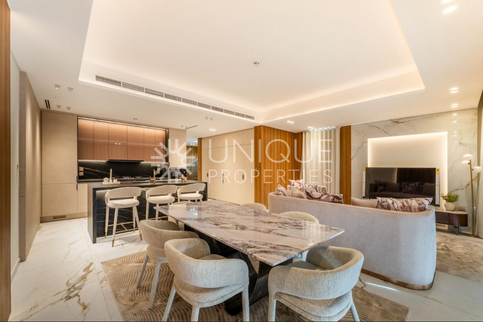 VACANT | CORNER UNIT | FULLY FURNISHED