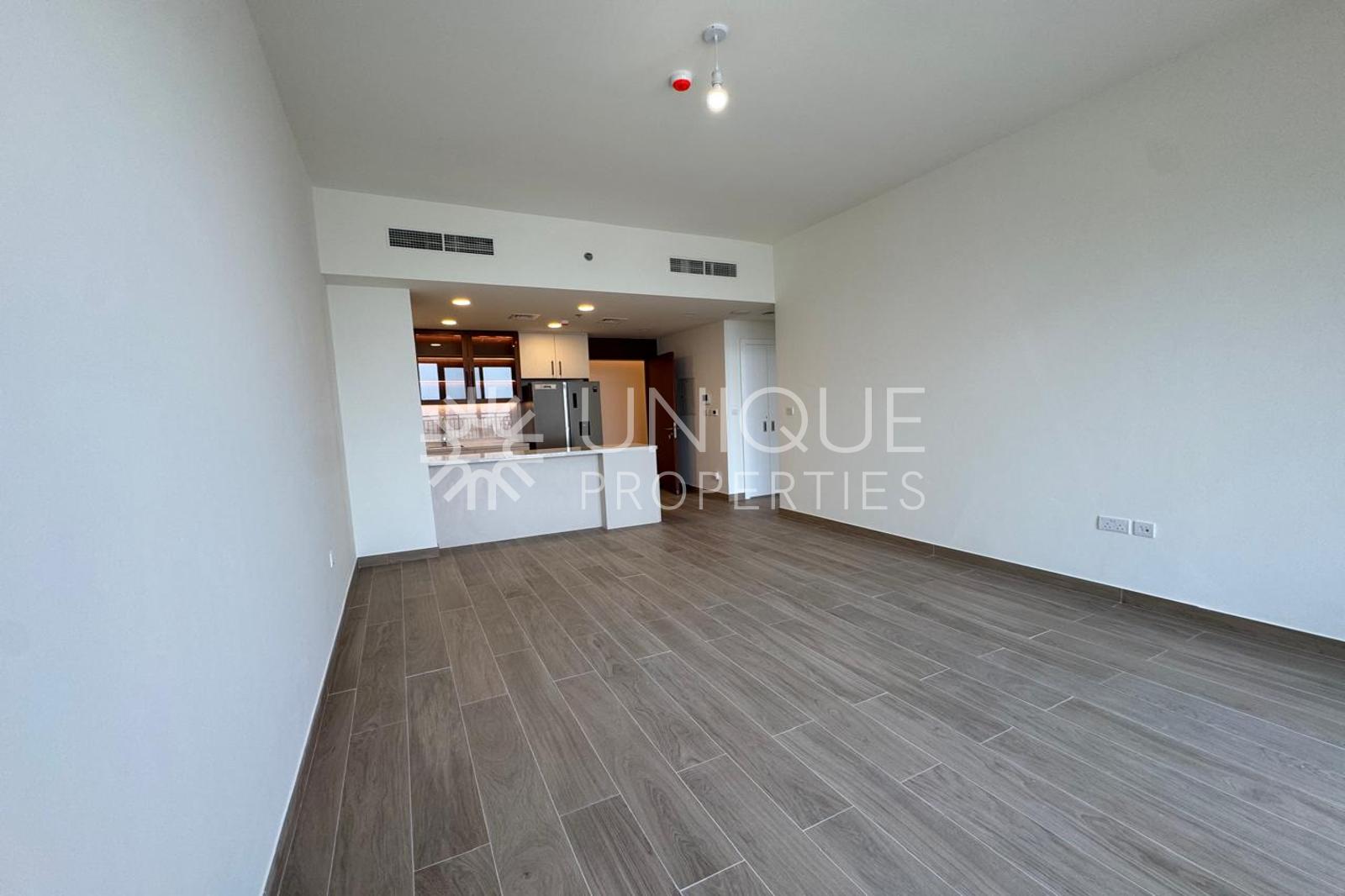 BRAND NEW I POOL VIEW I QUALITY APPLIANCES