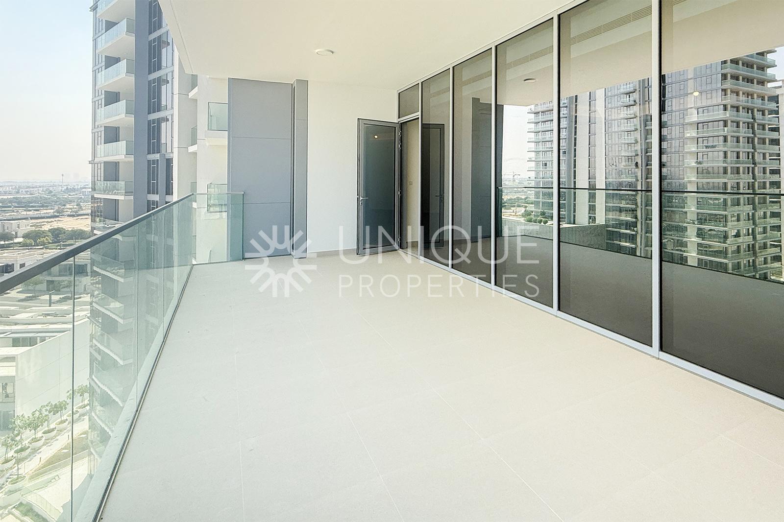 District One | Lagoon View | Luxury Apartment