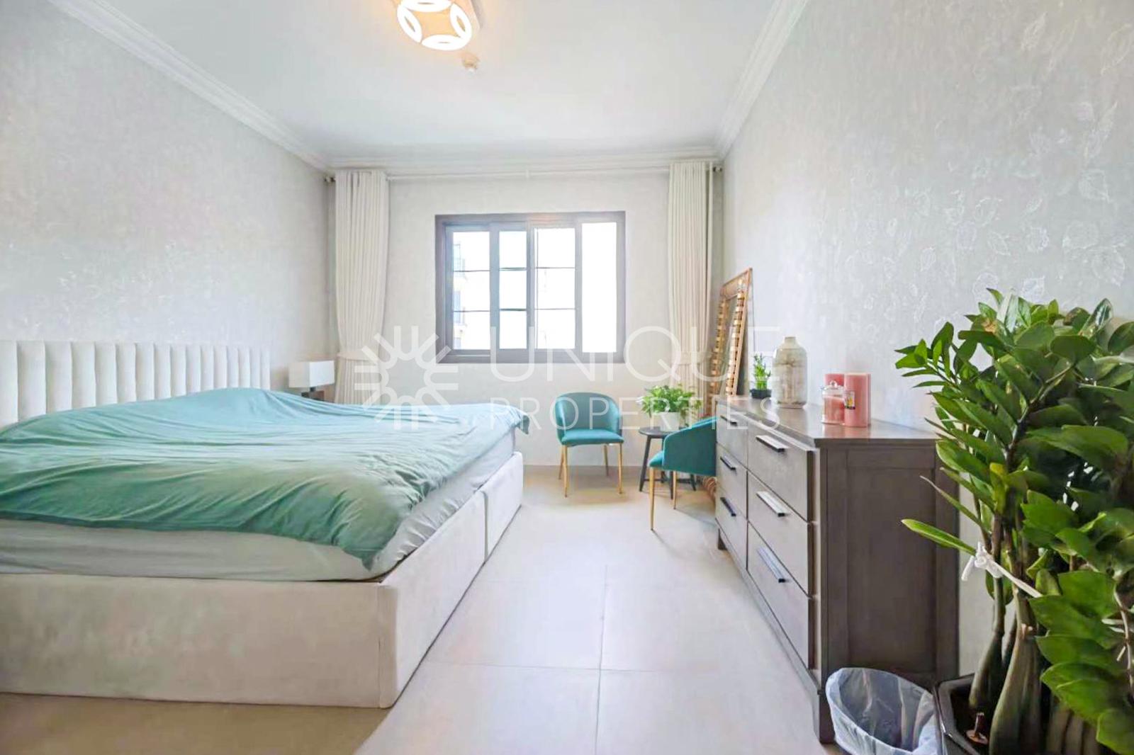 Fully Furnished| Ready To Move | Spacious