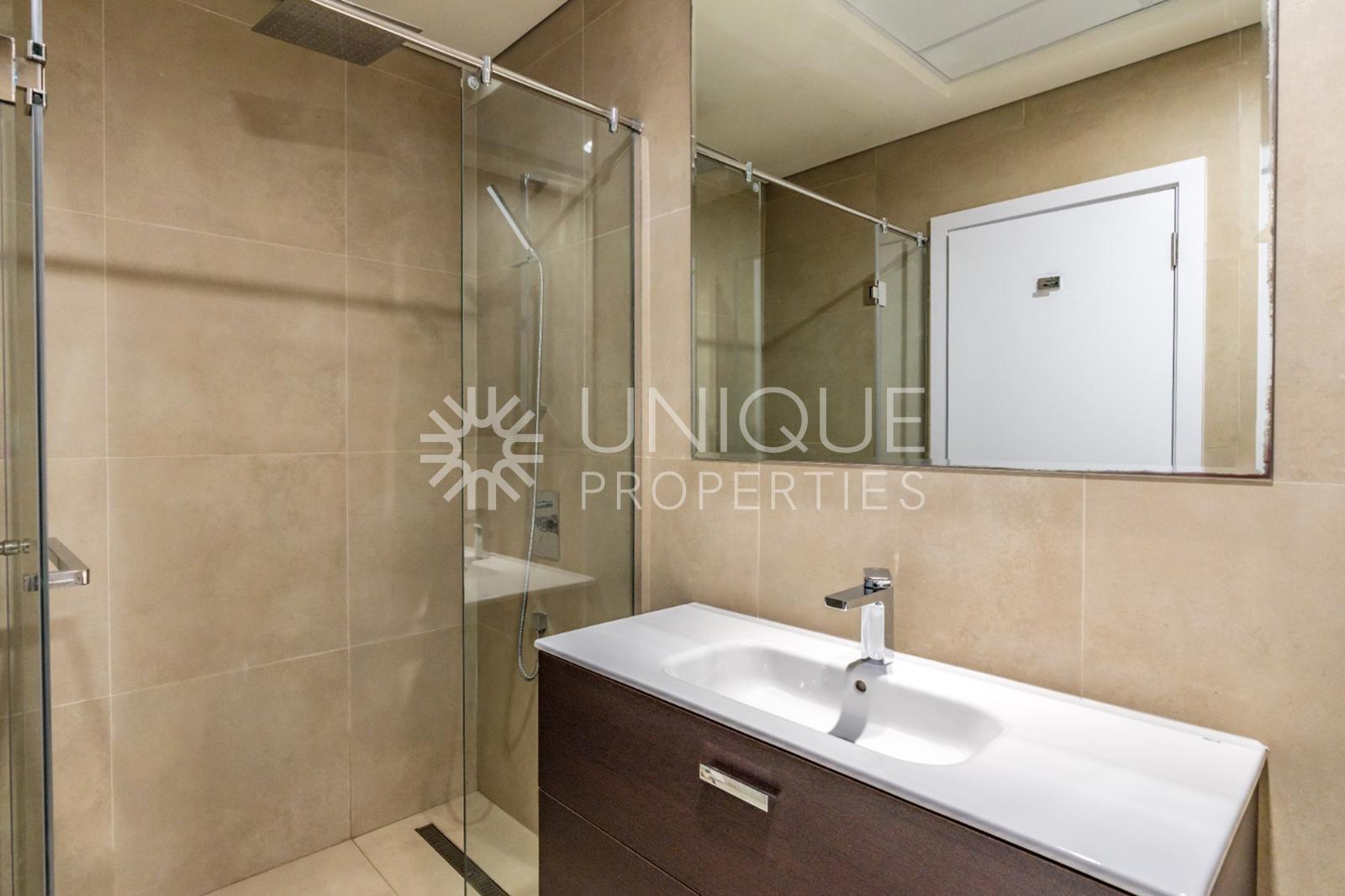 Vacant & Ready | Prime Location | Modern Living