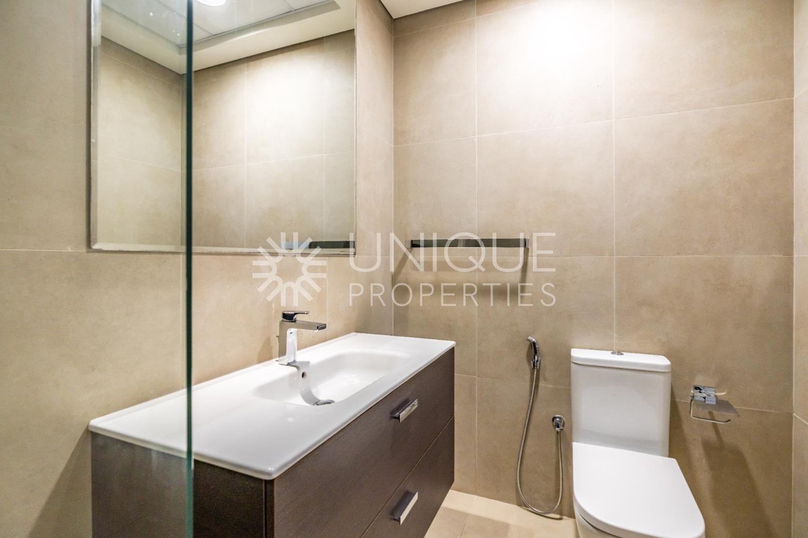 Vacant & Ready | Prime Location | Modern Living