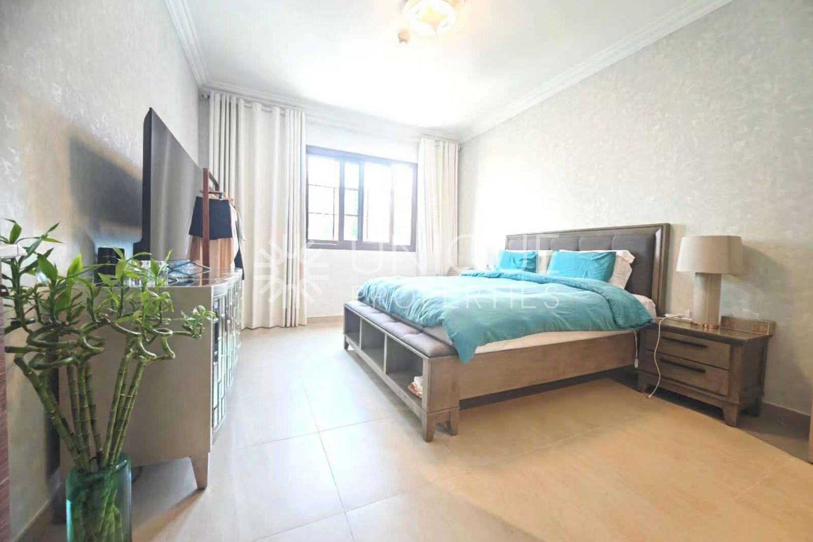 Fully Furnished| Ready To Move | Spacious