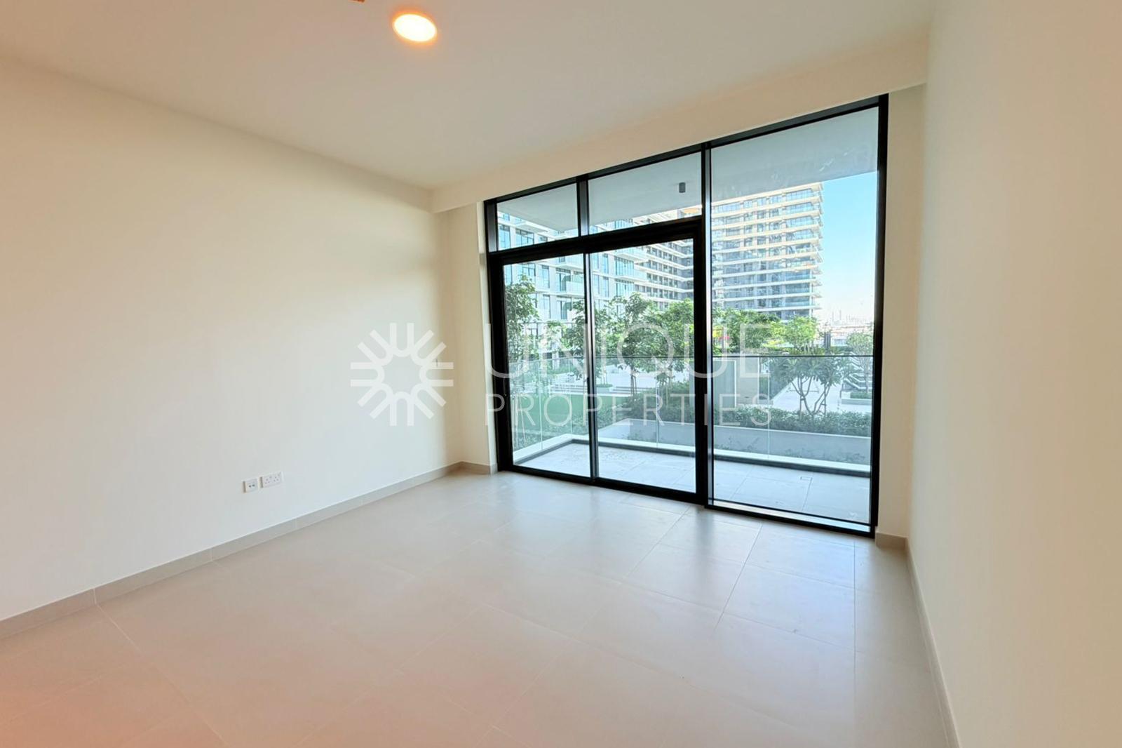 Brand New| Luxury Living| Spacious