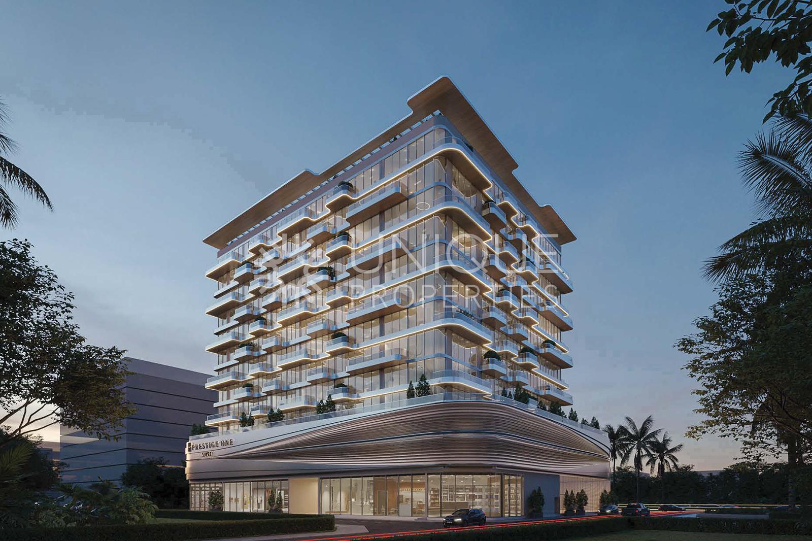 Coastal Living | Luxury Finishes | Prime Location