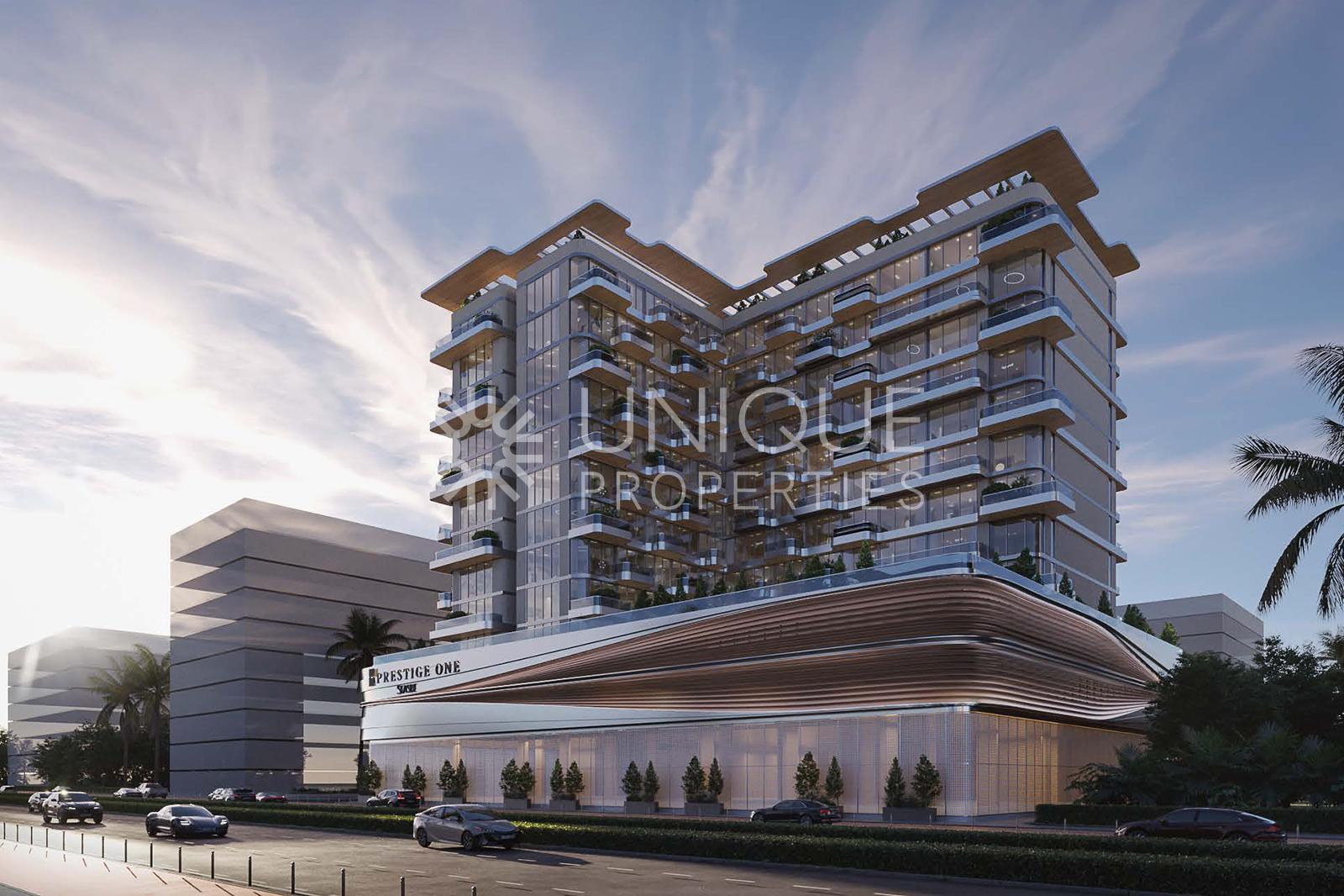 Coastal Living | Luxury Finishes | Prime Location