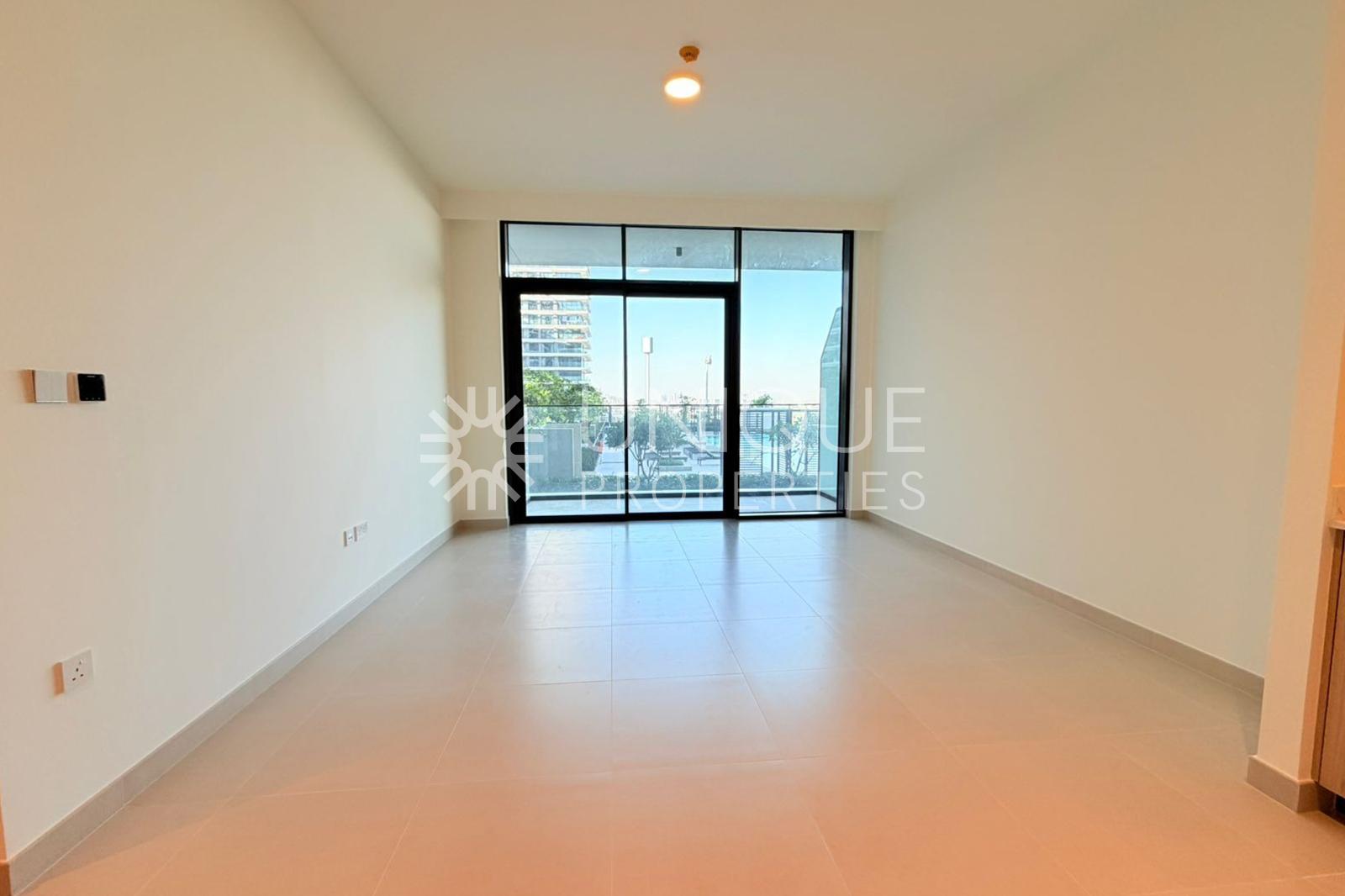 Brand New| Luxury Living| Spacious