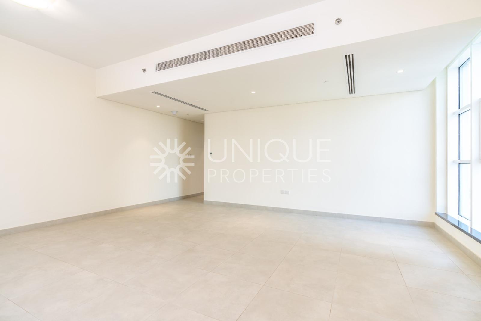 Vacant & Ready | Prime Location | Modern Living