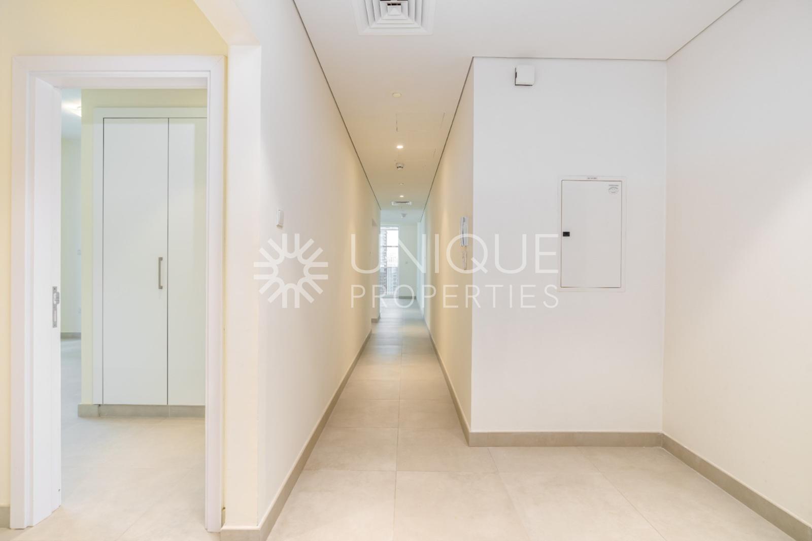 Vacant & Ready | Prime Location | Modern Living