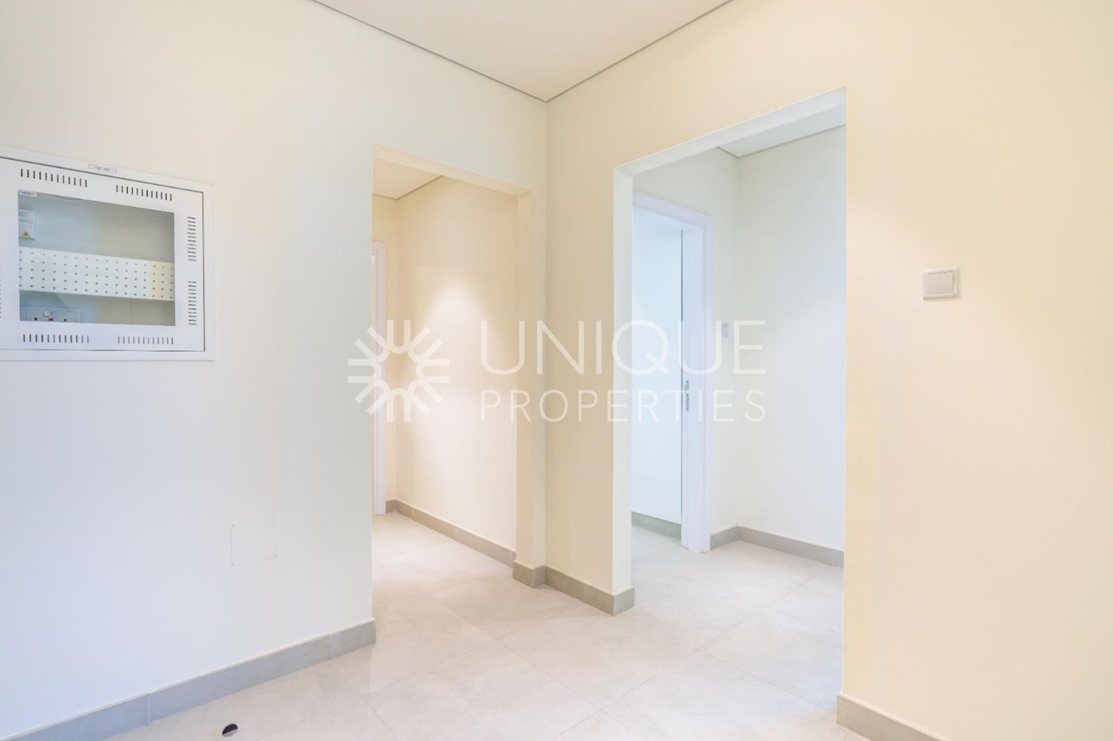 Vacant & Ready | Prime Location | Modern Living