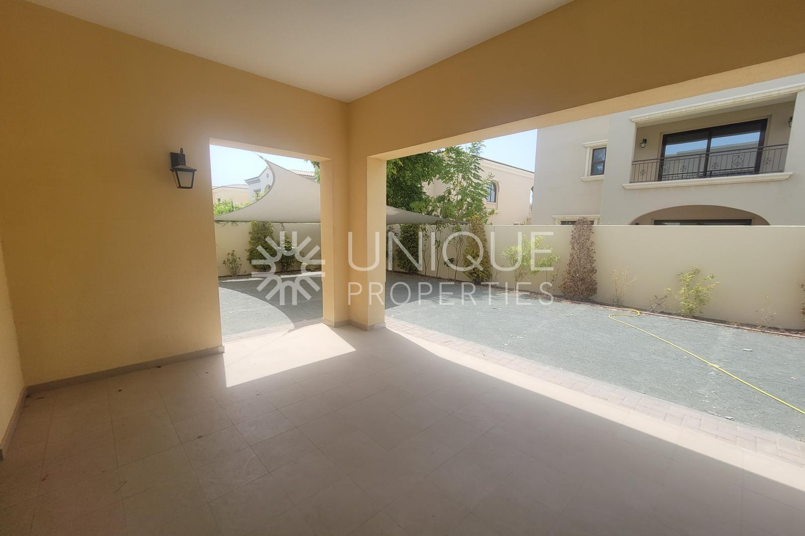 Spacious Villa | Well-Maintained | Vacant