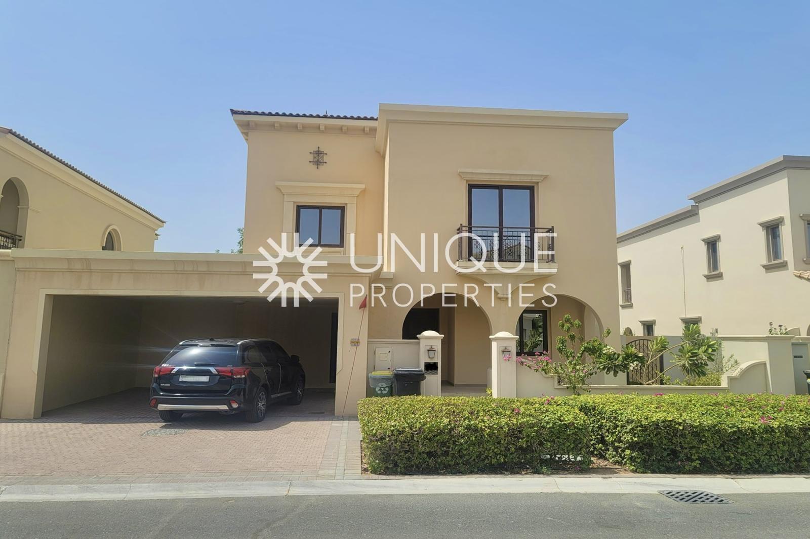 Spacious Villa | Well-Maintained | Vacant