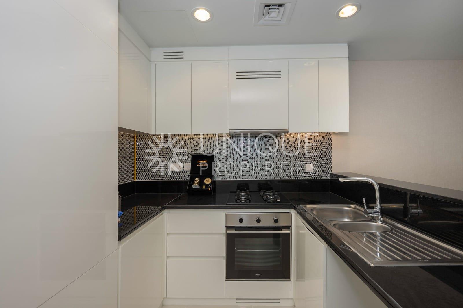 Burj Al Arab View | High Floor | Vacant