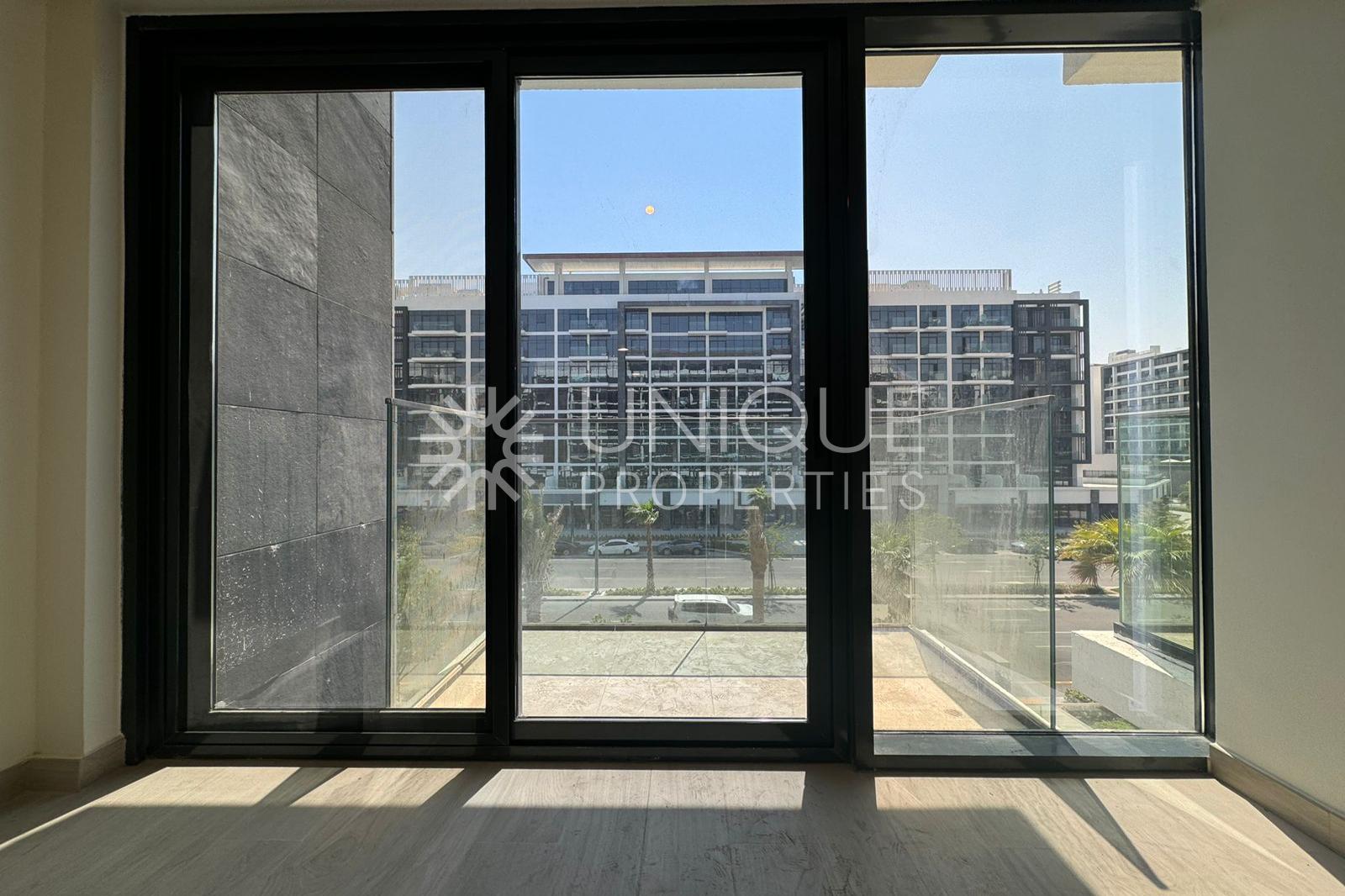 Un-Furnished | New | Fitted Kitchen | View Today