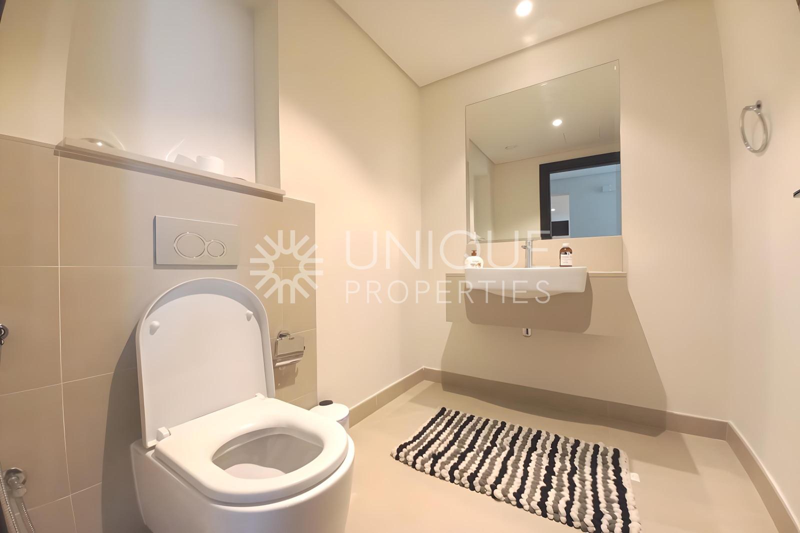 Exclusive | Fully Furnished | Vacant Now