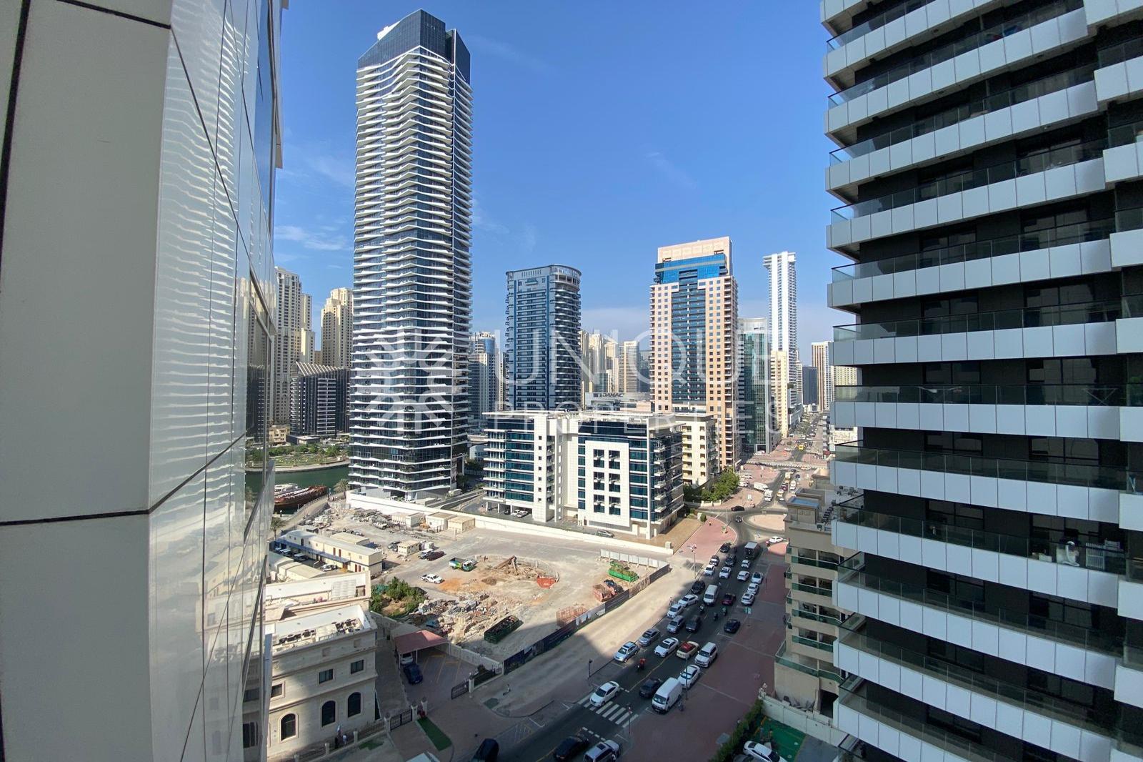 Exclusive | Fully Furnished | Vacant Now