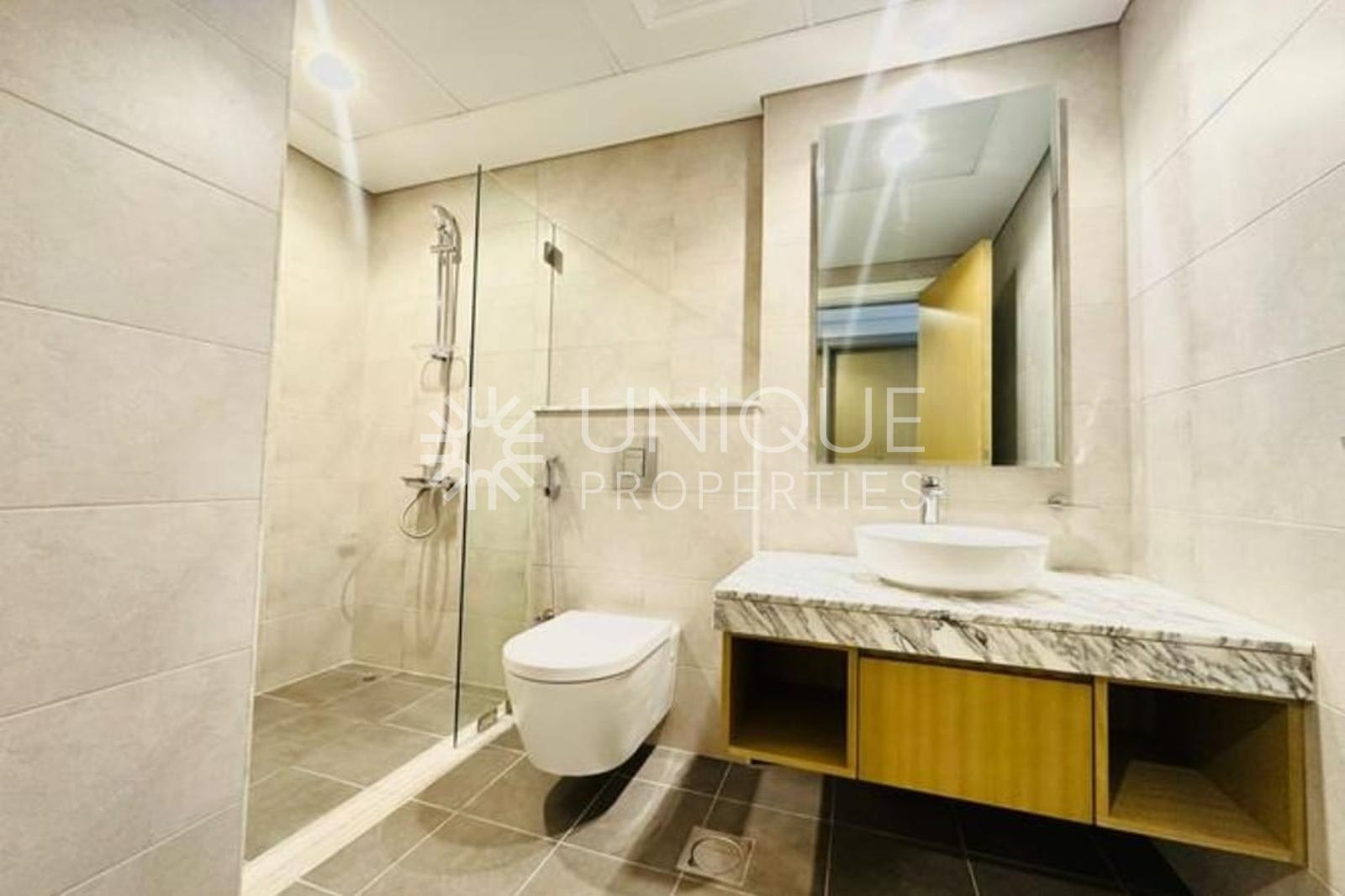 Brand New | Higher Floor | Sea View