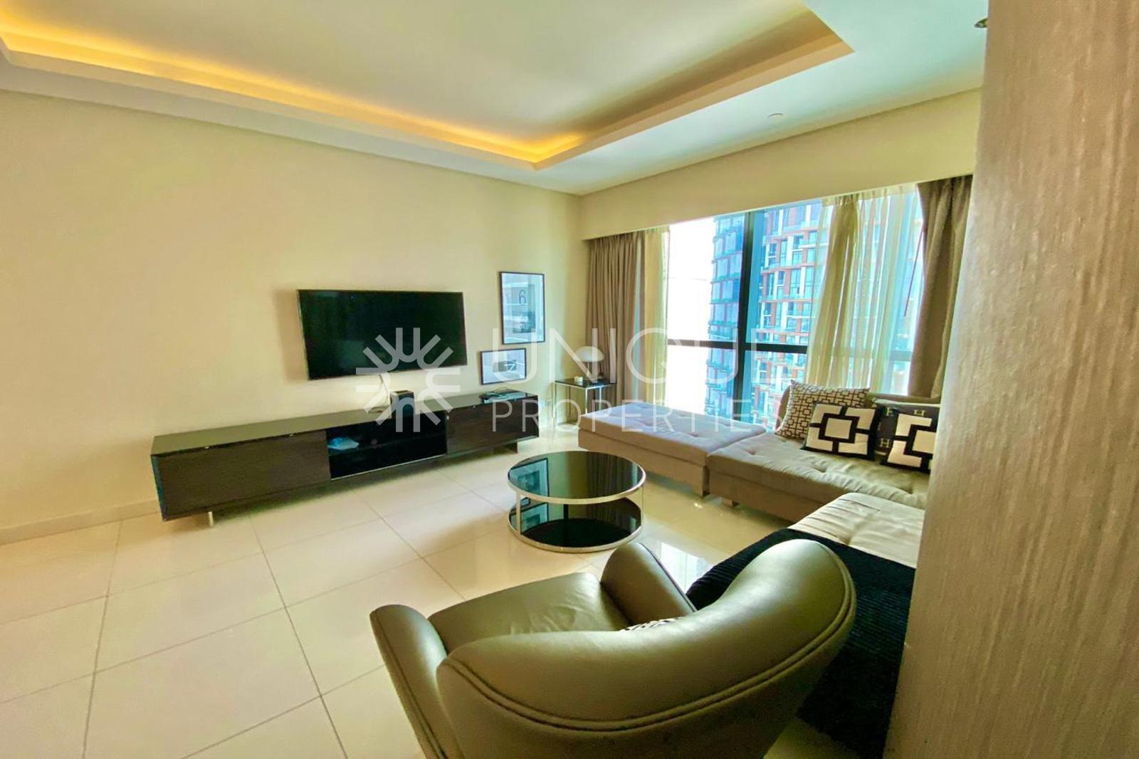 Spacious Unit | Burj Khalifa View | Vacant