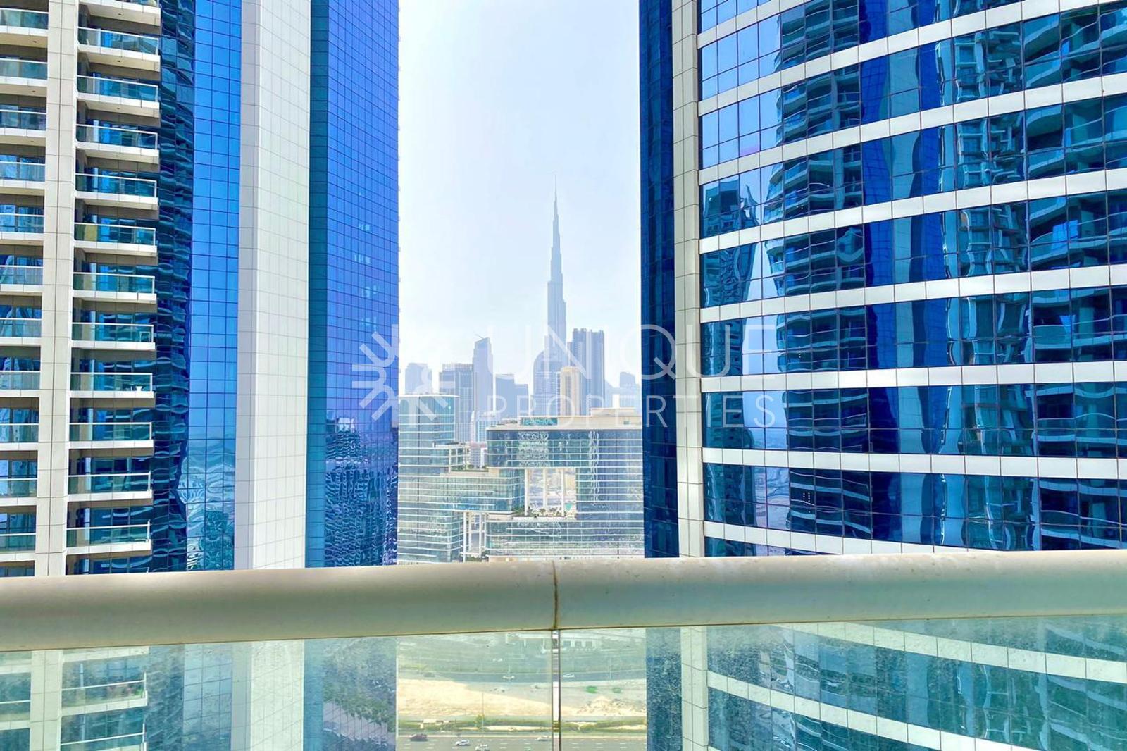 Spacious Unit | Burj Khalifa View | Vacant