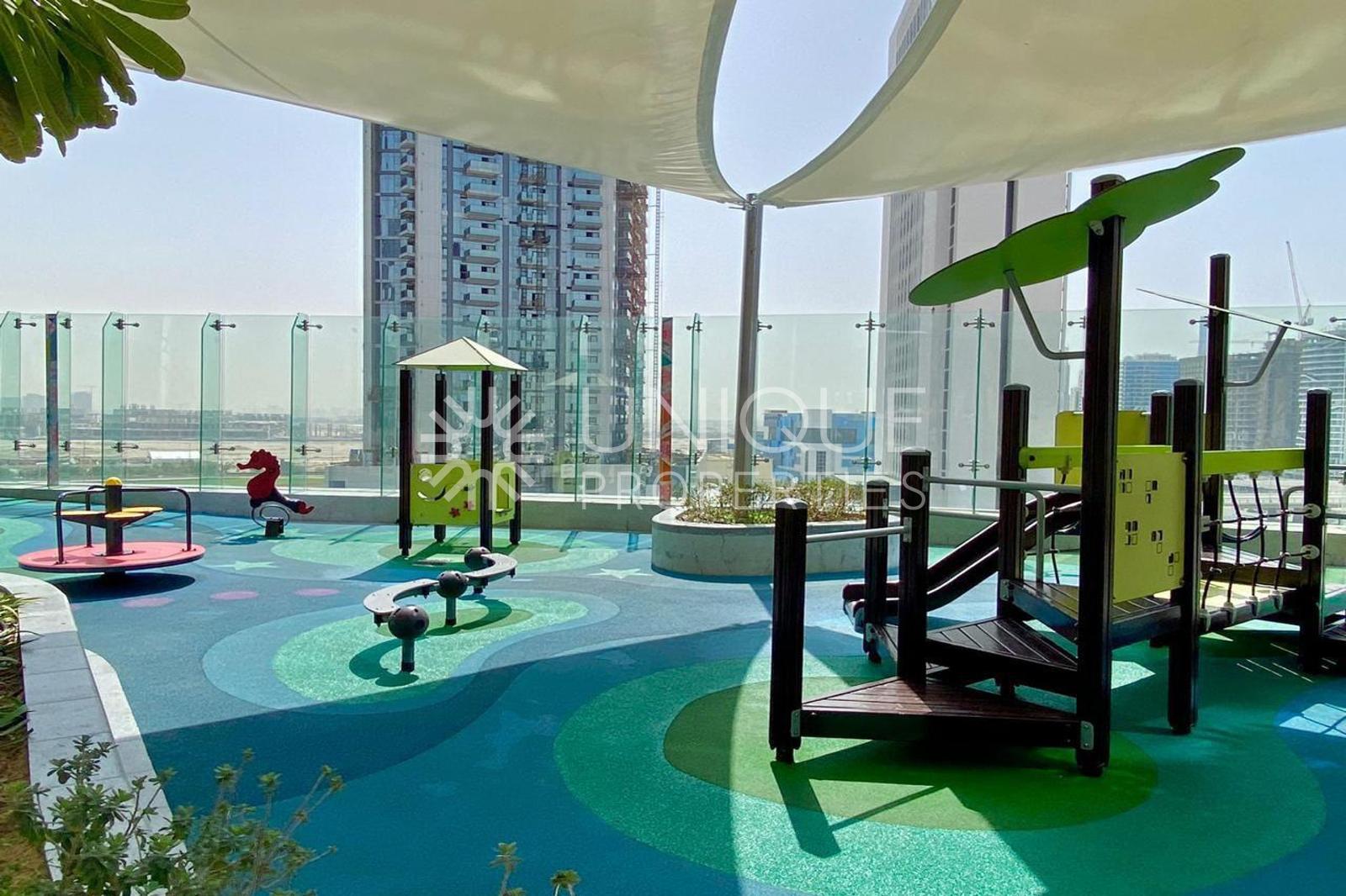 Spacious Unit | Burj Khalifa View | Vacant
