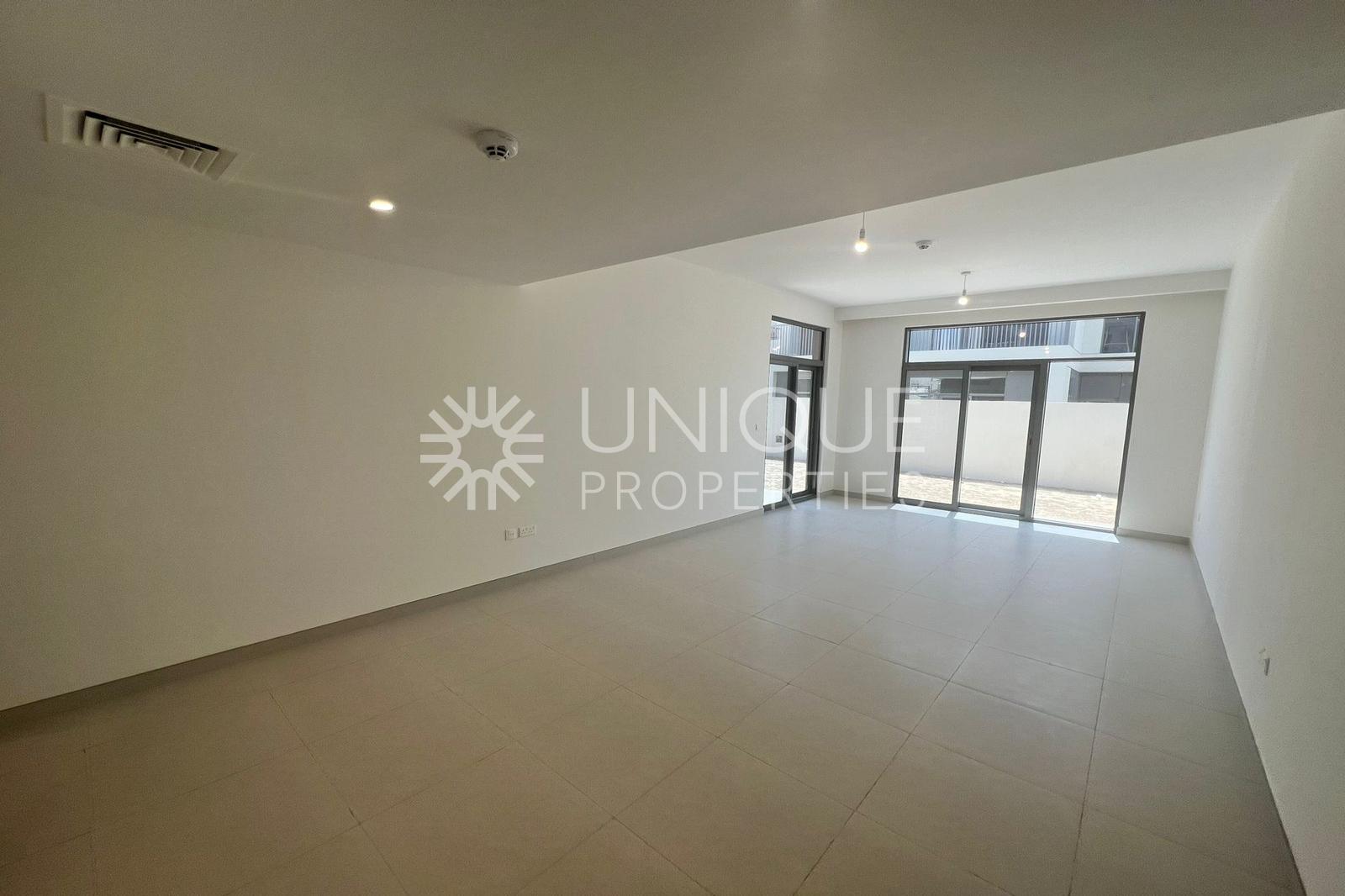 Corner Villa | Biggest Plot | Landscaped