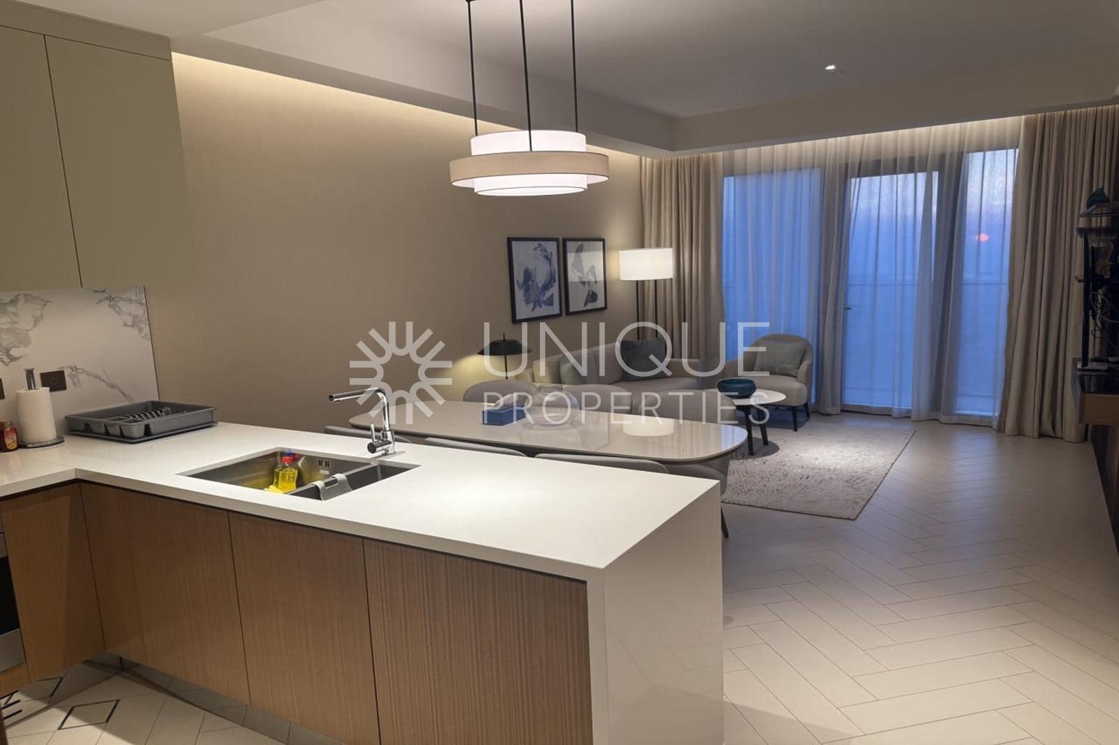 Luxury Living | High Floor | Skyline Views