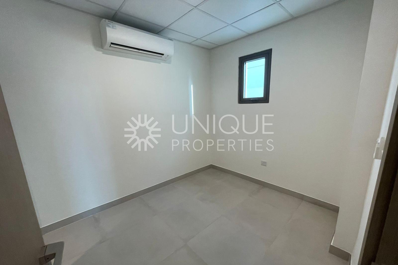 Luxury 4-Bedroom Villa in District One