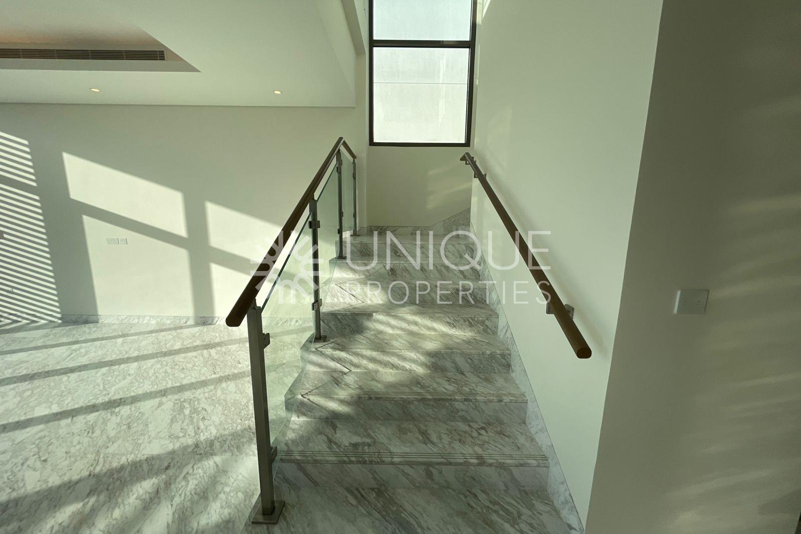Luxury 4-Bedroom Villa in District One