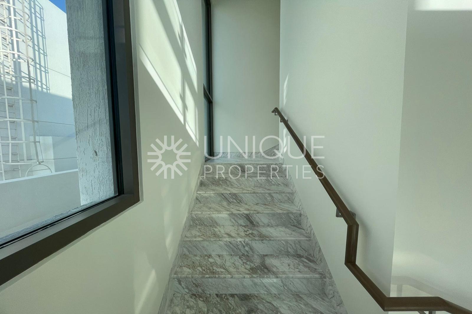 Luxury 4-Bedroom Villa in District One