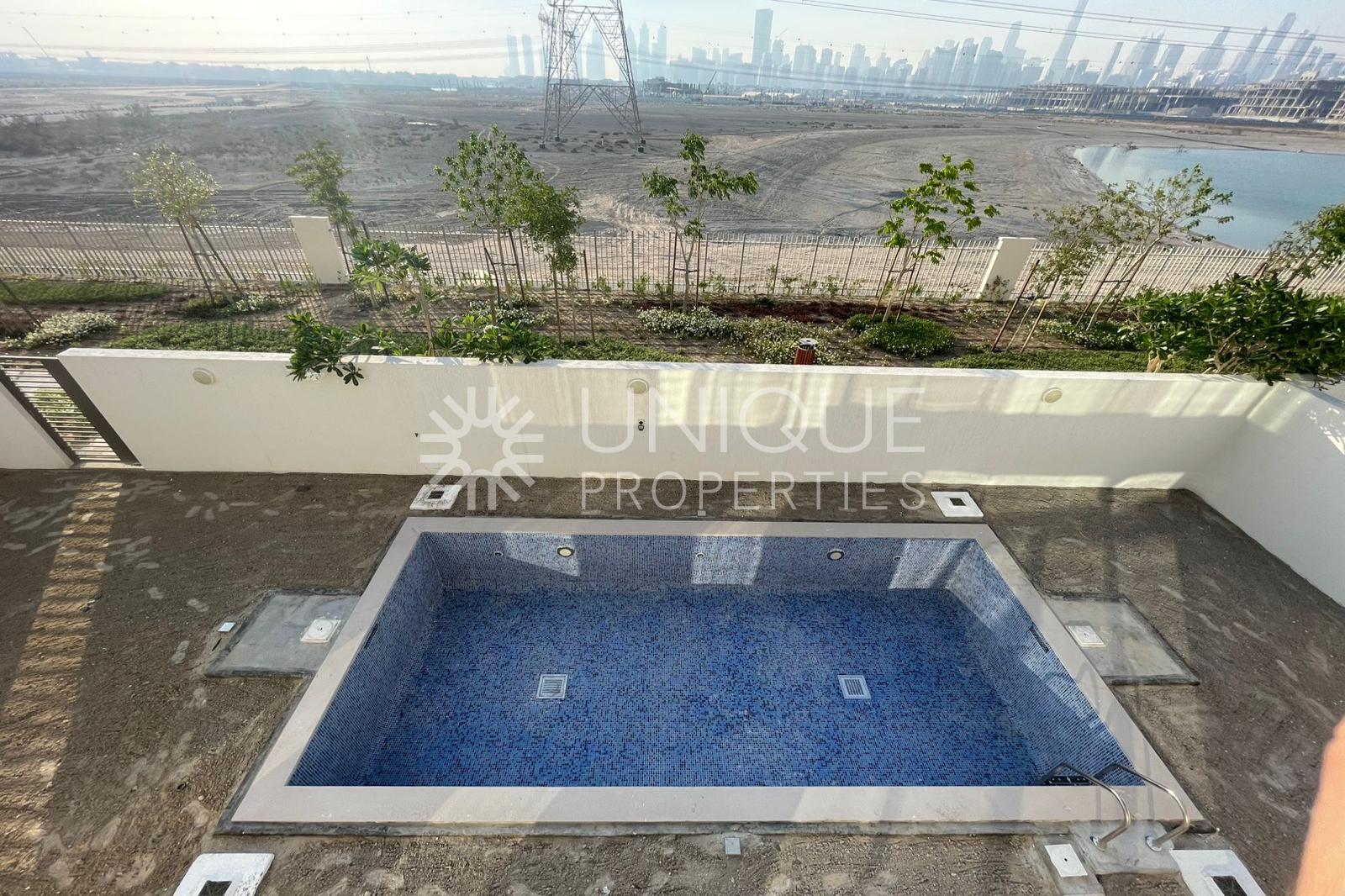 Luxury 4-Bedroom Villa in District One