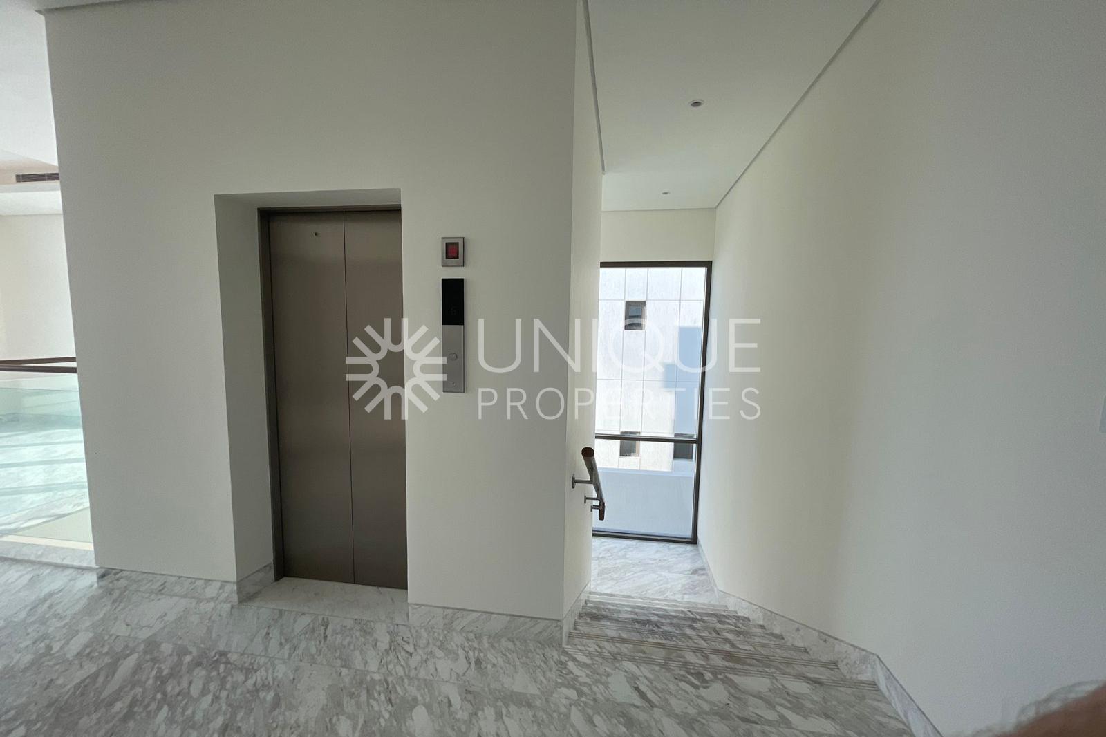 Luxury 4-Bedroom Villa in District One