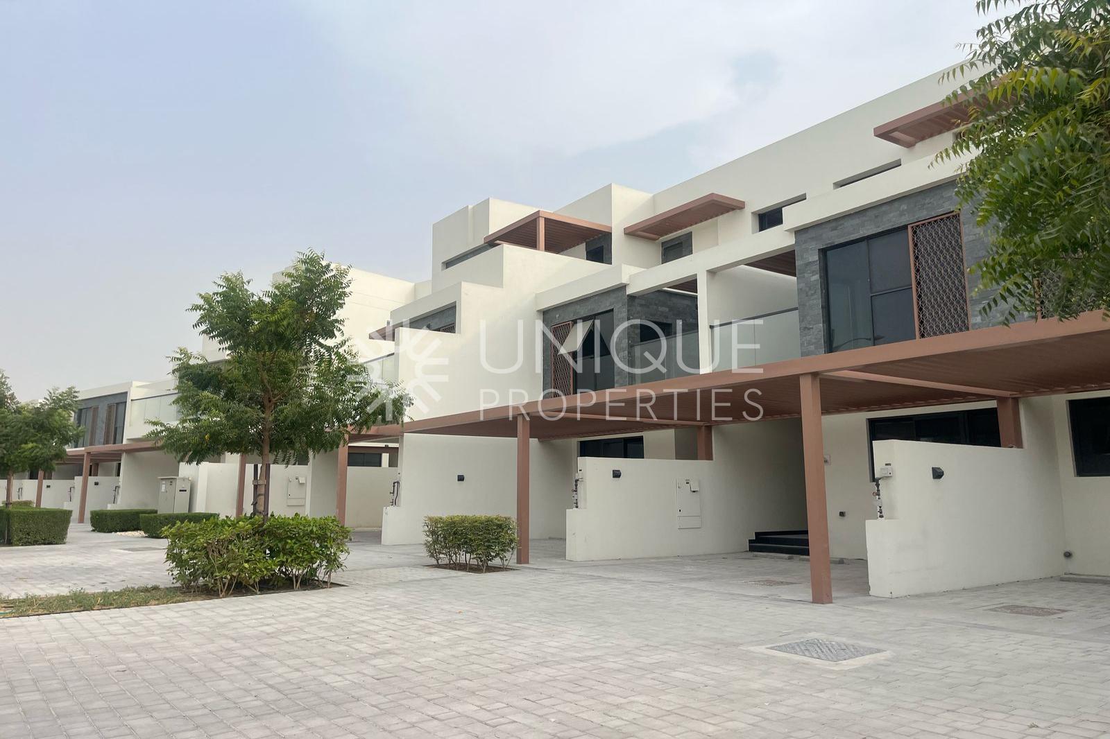 Golf View | Huge Plot | Handover Soon